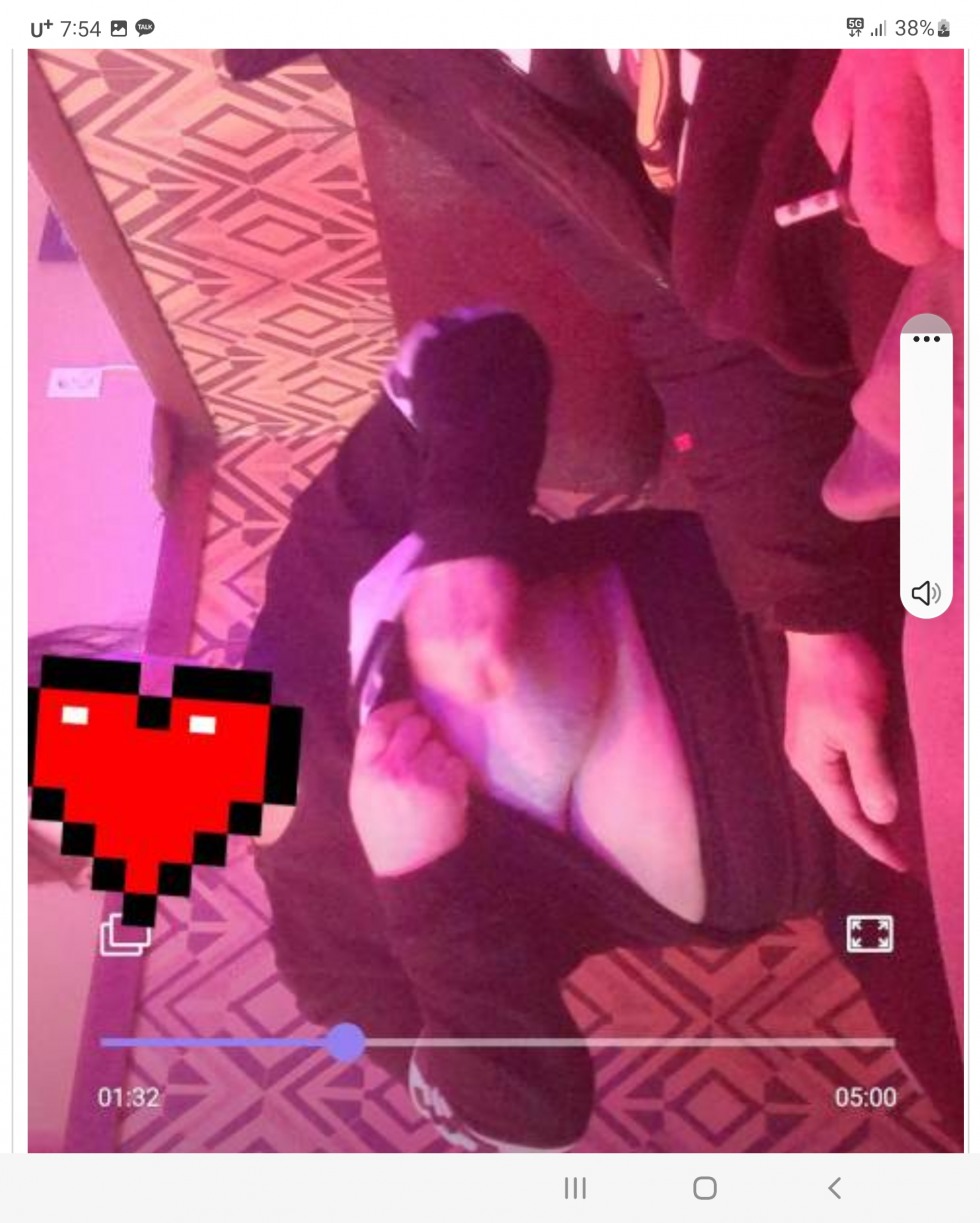 Screenshot_20220217-195456_Chrome.jpg
