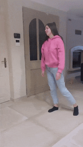 애기 도둑.gif