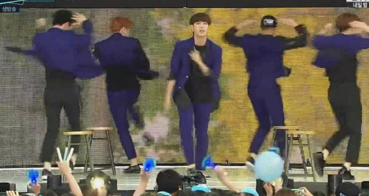 GBU584b91569382e.gif