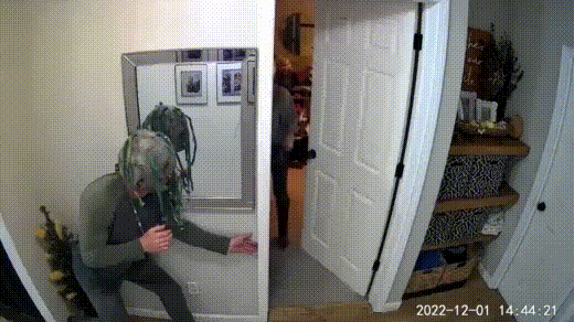 와이프와 장난.gif