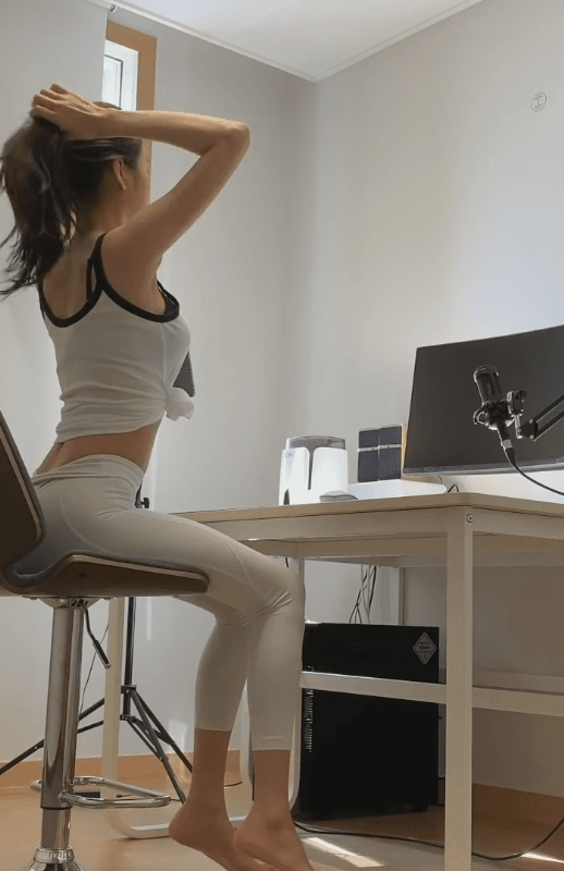 tumblr_f6372c80844f00768eb7a7043d667121_f33aab15_540.gif