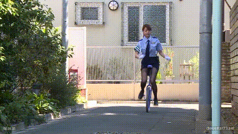 57935015597896760.gif