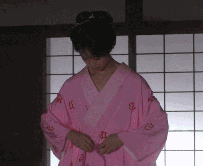 일본드라마 수위(거침없는 상의노출, ㅇㅎ).gif