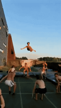 BQQW1669704128_560777155.gif