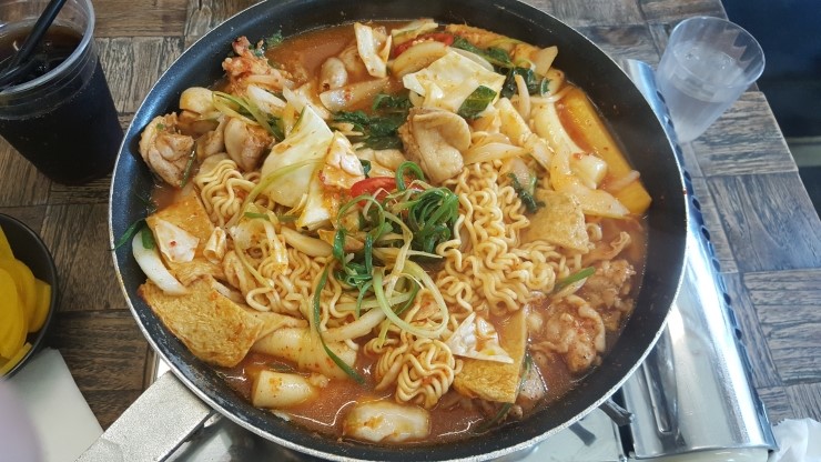 팔팔닭떡볶이.jpg