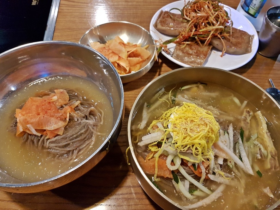 박군자진주냉면.jpg