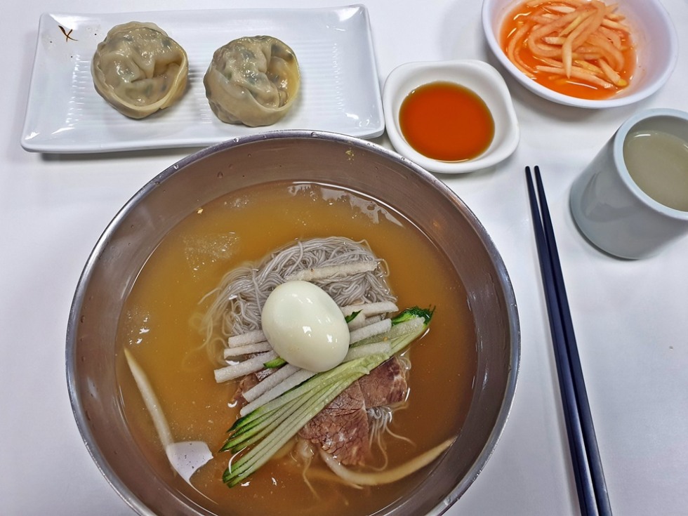 명동함흥면옥.jpg
