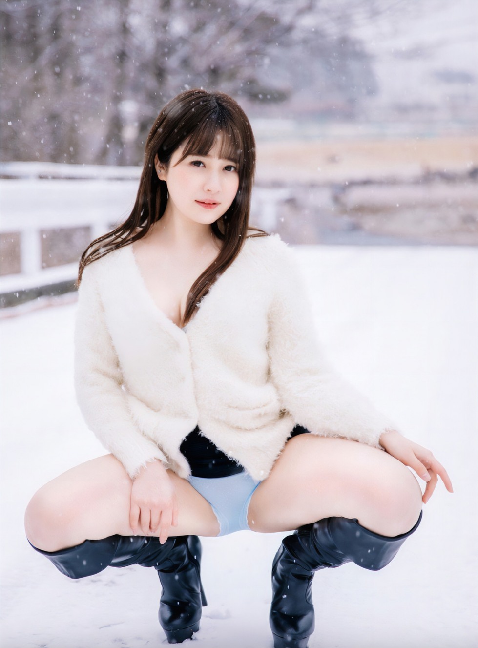 Maina Yuuri 1 (8).jpg