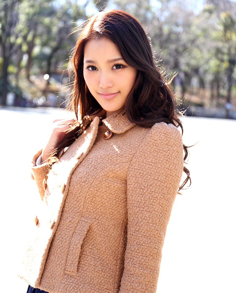 Yuri Yoshizawa (2).jpg