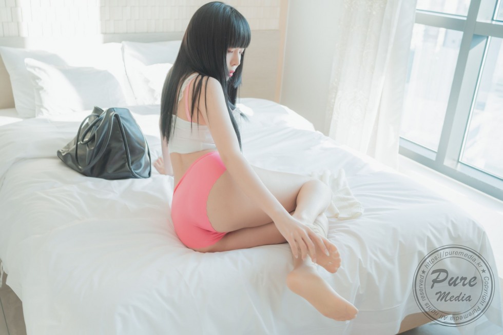 Min-ah (민아) 2 (20).jpg