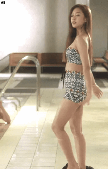 117e69e51cc89cebdf47edc756fbea2f_11258018671_1.gif