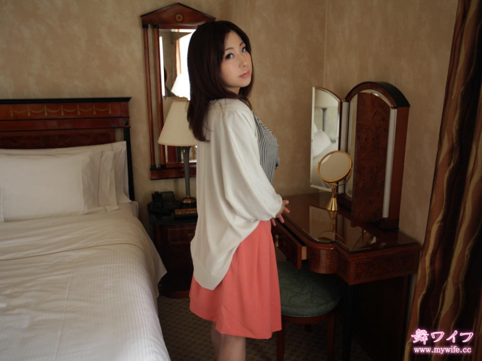 My Wife 9-359.jpg
