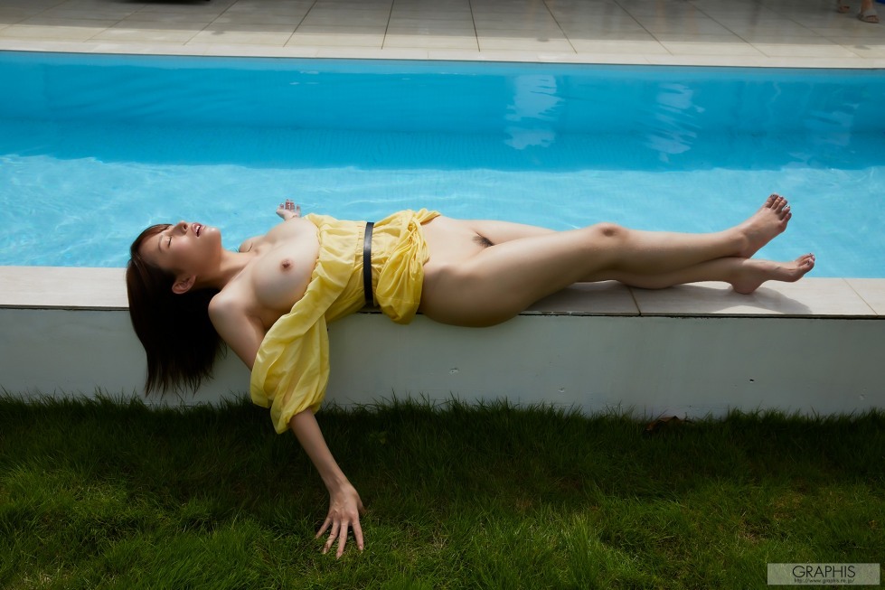 Mayuki Ito 1 (9).jpg