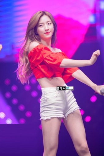 다운로드파일-71.jpg