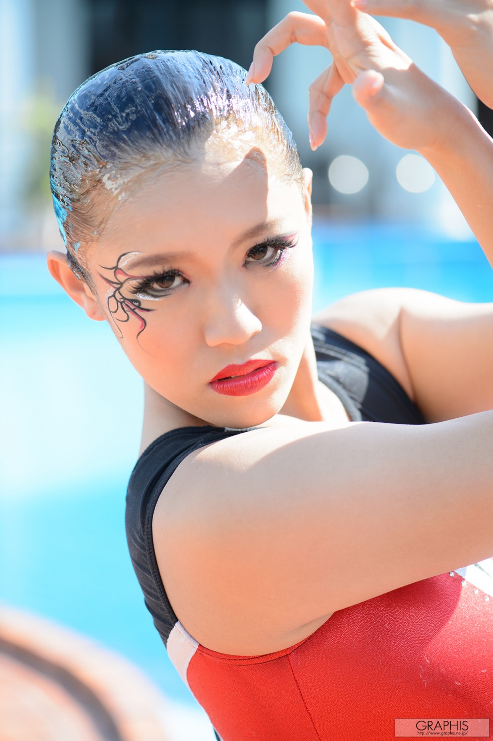 Akane Katahira (11).jpg