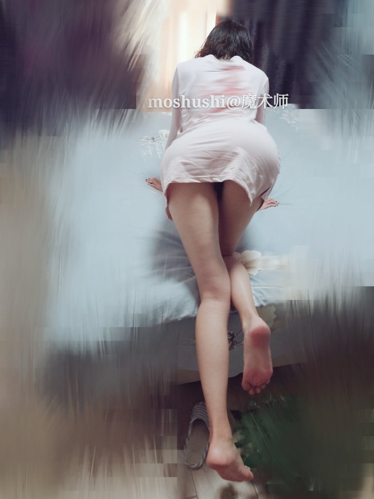 EYHycldWkAIBJic.jpg