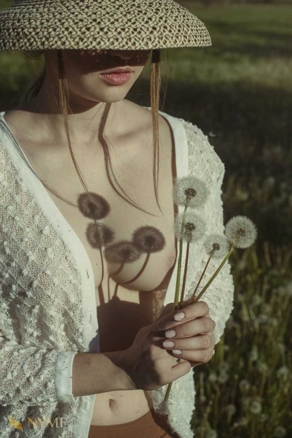 0002.jpg