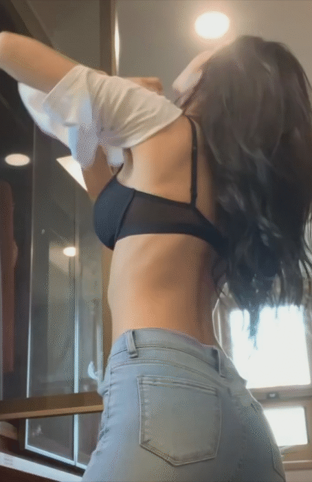 움짤 (430).gif