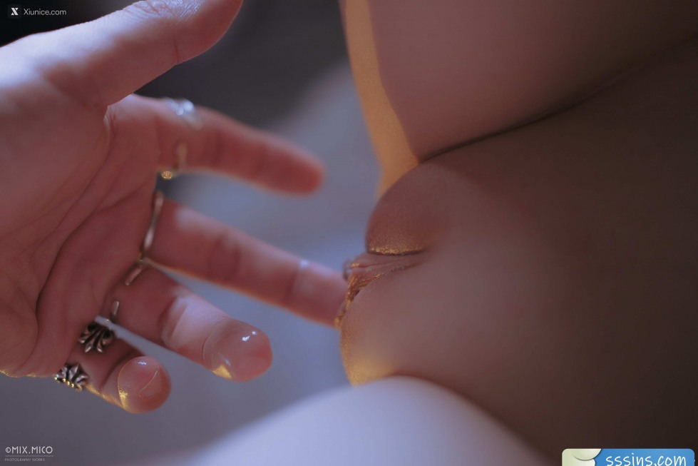 MixMico-美女色情摄影写拍集-26.jpg