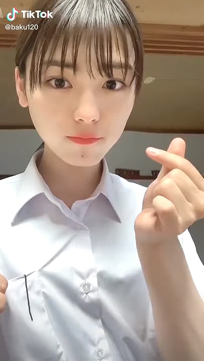 일본 얼짱 남고생 이데가미 바쿠(idegami baku) 틱톡 모음 - YouTube.mkv_20210117_125806.709.jpg