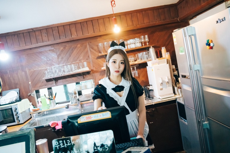 Bomi (보미) 14 (1).jpg