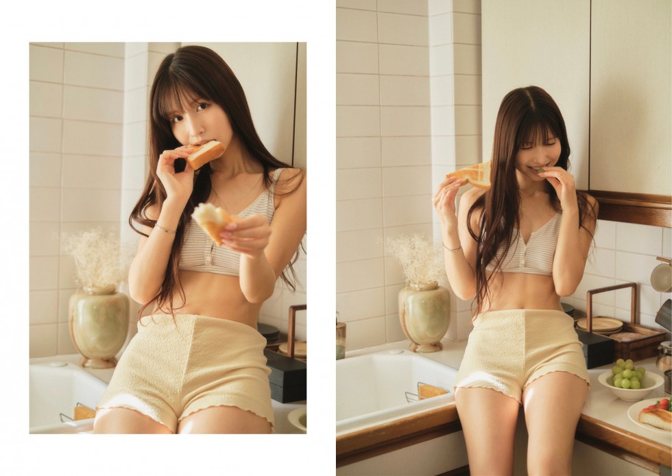 Momo Sakura 10 (18).jpeg