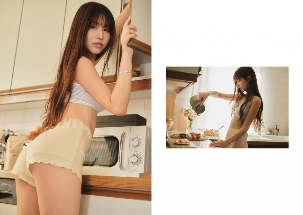 Momo Sakura 10 (19).jpeg