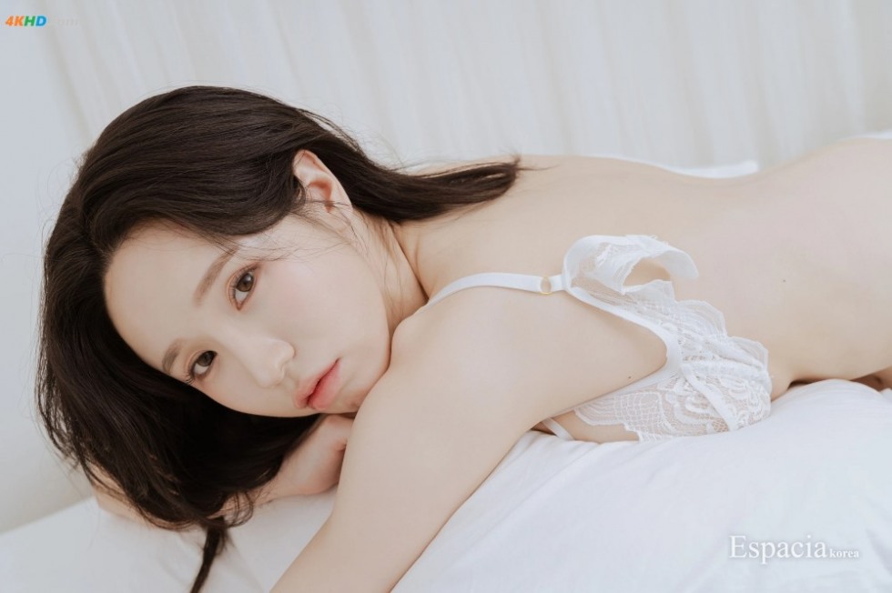 YUNHA 6 (41).jpg