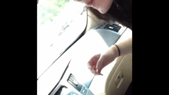 e3d7bb50c1a6ec3b13e3806ae7d45673.gif
