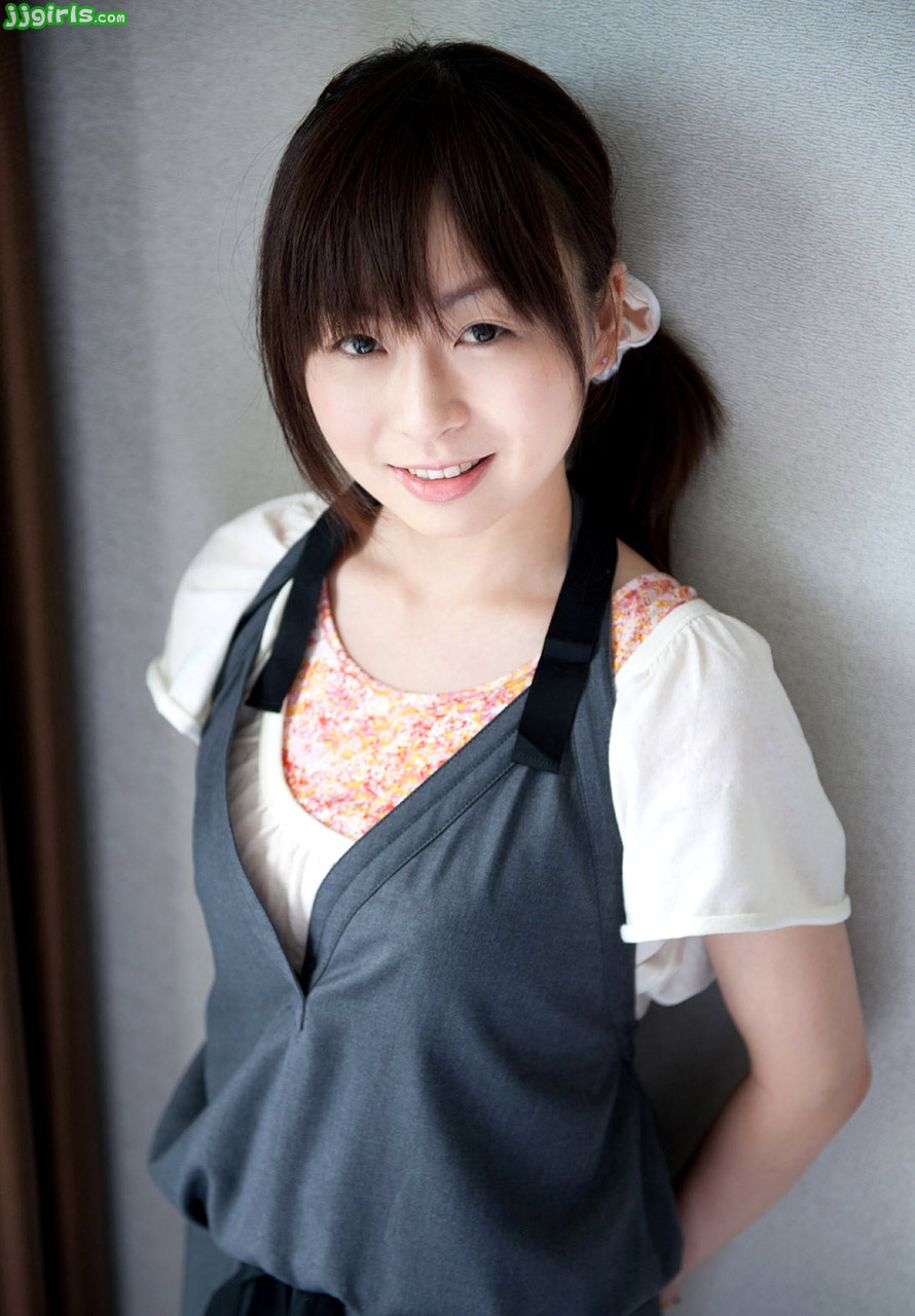 Nozomi Hazuki 2 (1).jpg