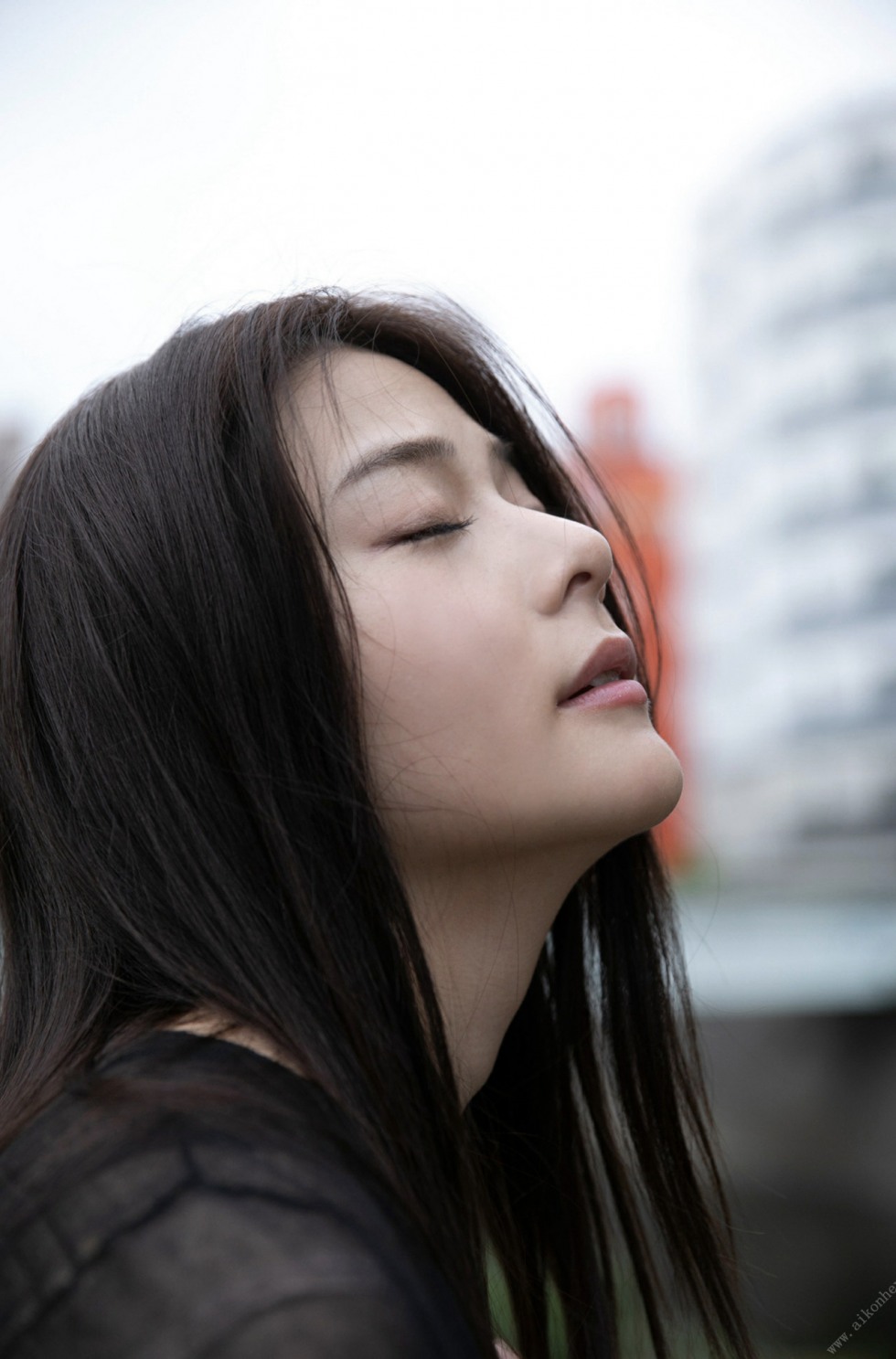 Nene Yoshitaka 3 (2).jpg