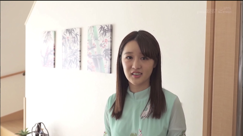1111 이설주닯은 중국녀.jpg