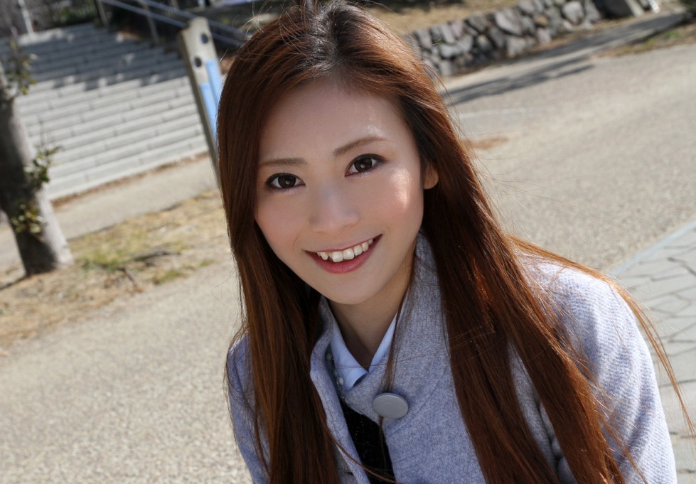 Madoka Hitomi 2 (6).jpg