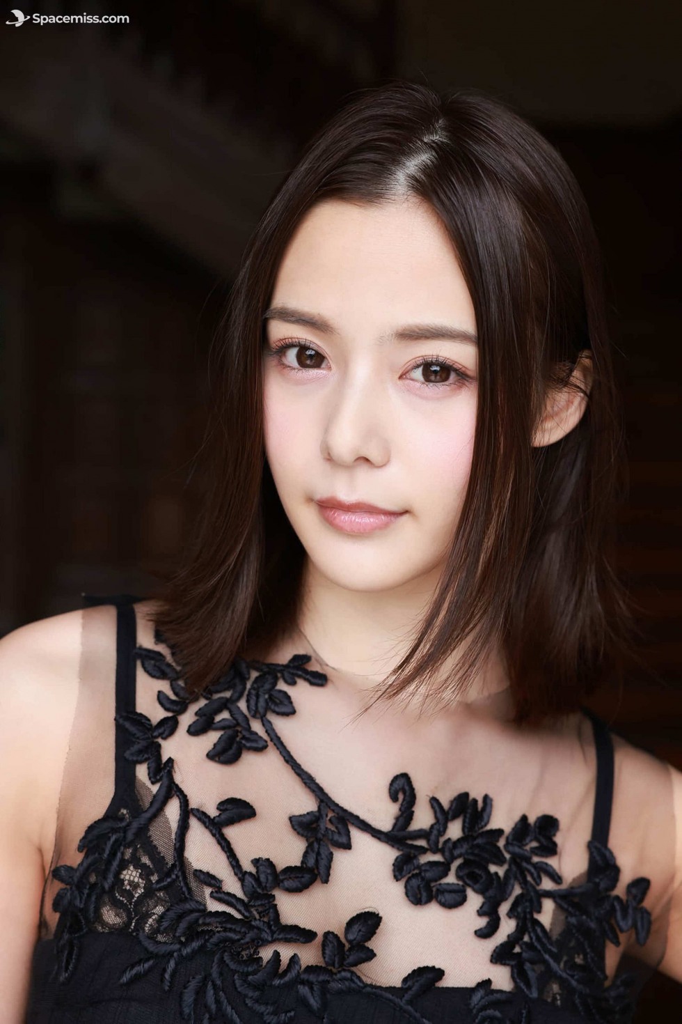 8woman (吉高寧々×五十嵐な) (5).jpeg