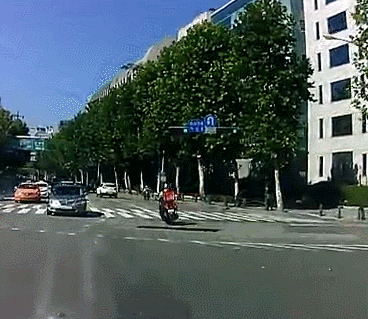 r_ree2c98001_753c9b72fd5bcf39c48d0eec0a766f45a9fa7c22.gif
