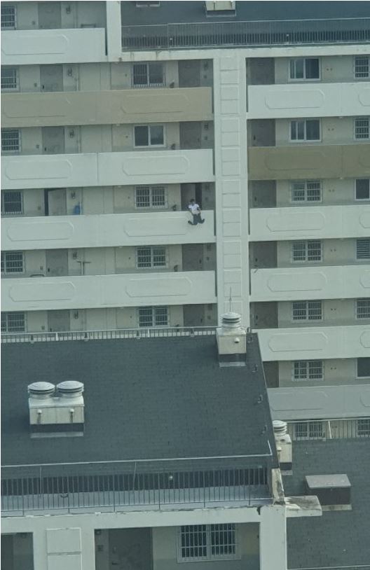 3.JPG