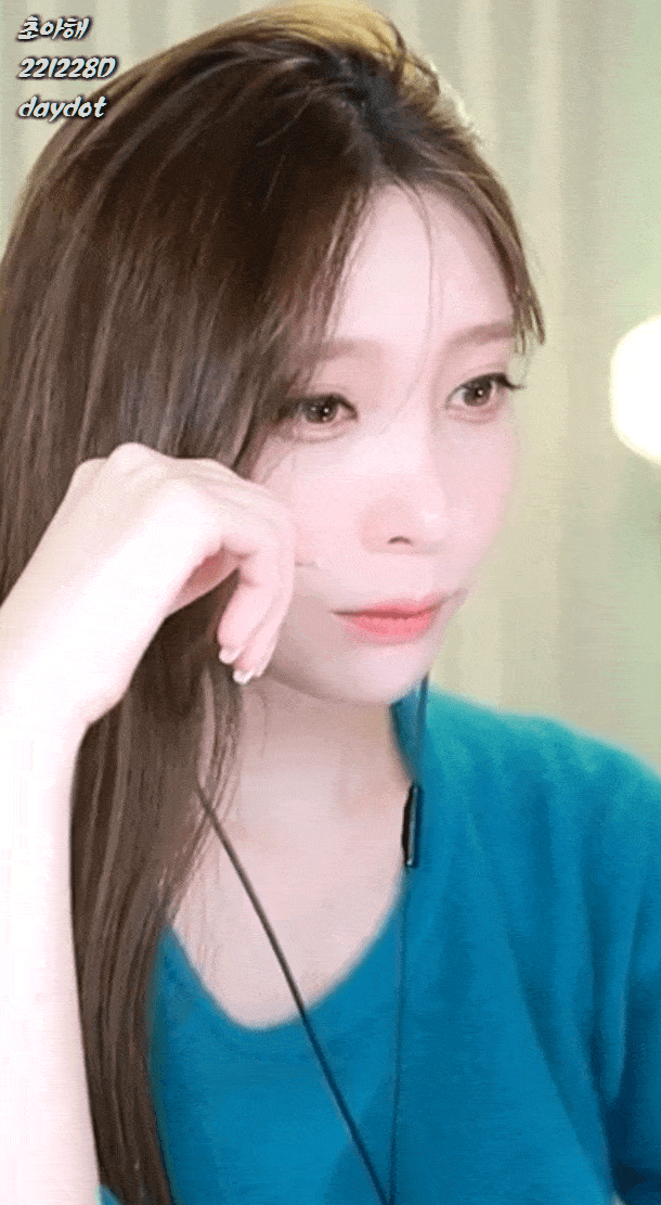 f28029d026484bbe3c28ec48e9f350e2-min.gif