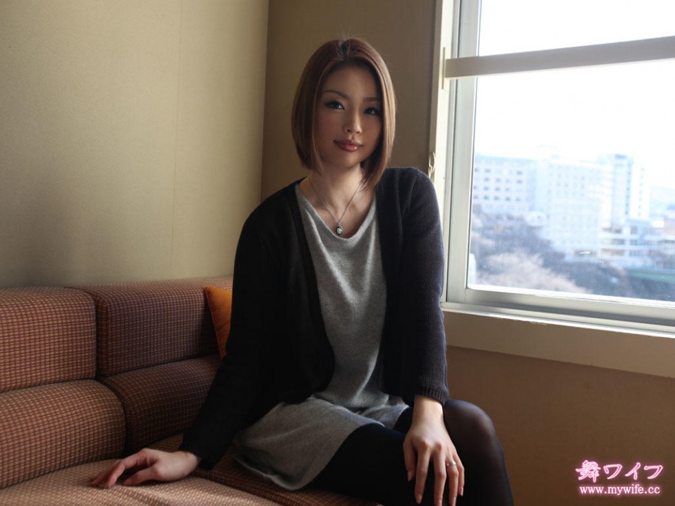 My Wife 8-165.jpg