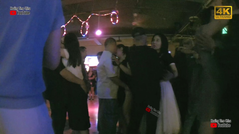 VideoCapture_20251215-231704.jpg
