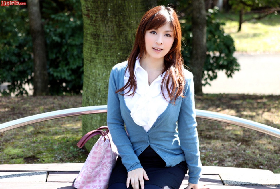 Tomoko Akiyoshi (1).jpg