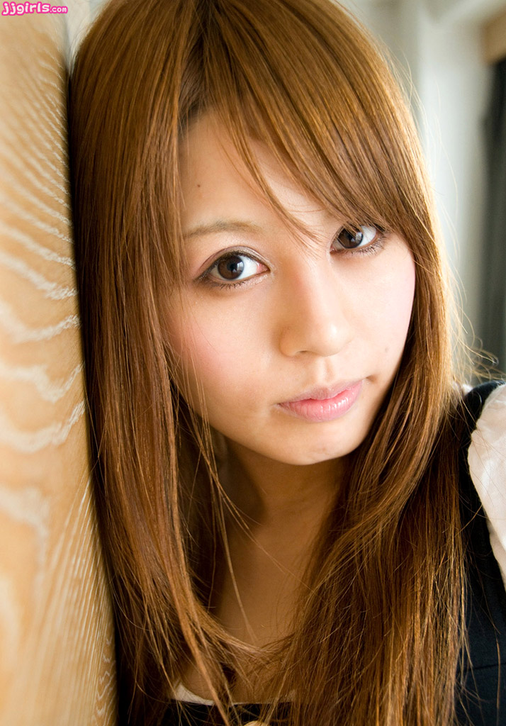 Momo Imai 2 (1).jpg