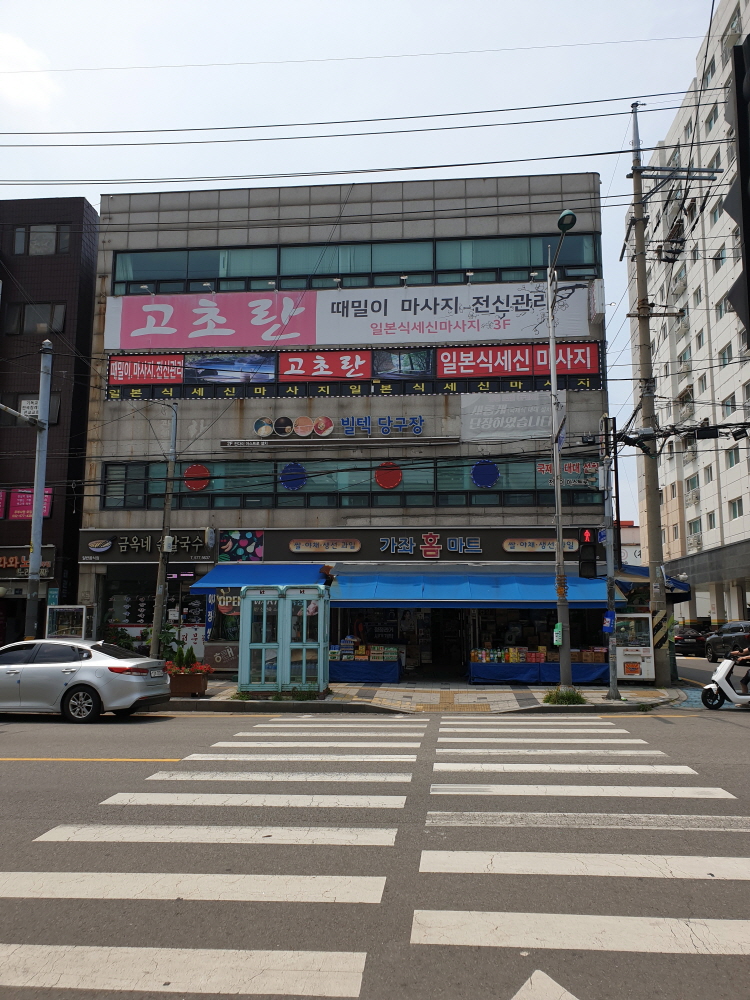 02.jpg