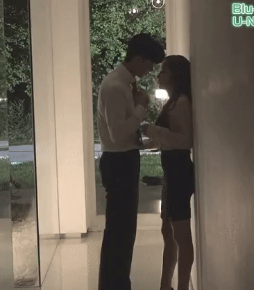 ezgif.com-video-to-gif.gif