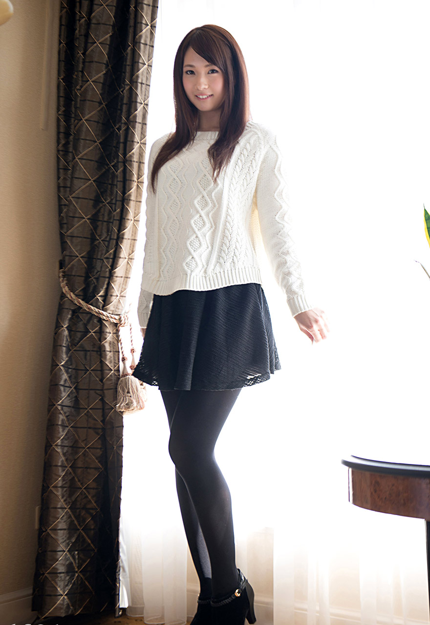 Yui Oba 2 (1).jpg