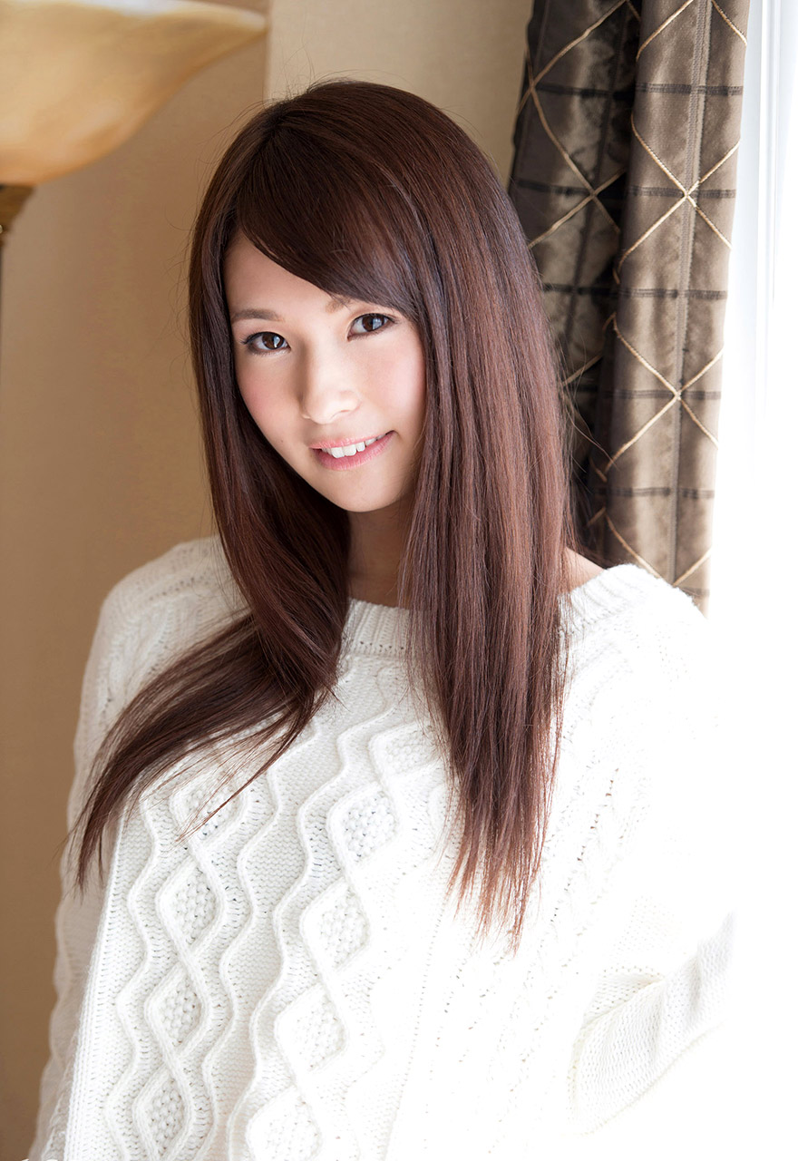 Yui Oba 2 (2).jpg