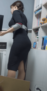 ezgif.com-gif-maker (1).gif
