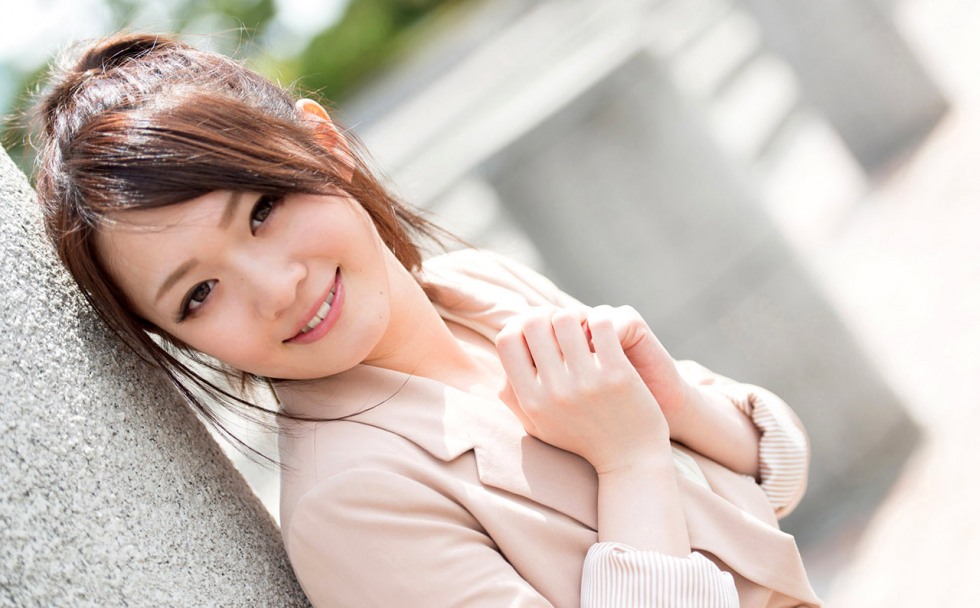 Eri Hosaka 3 (3).jpg