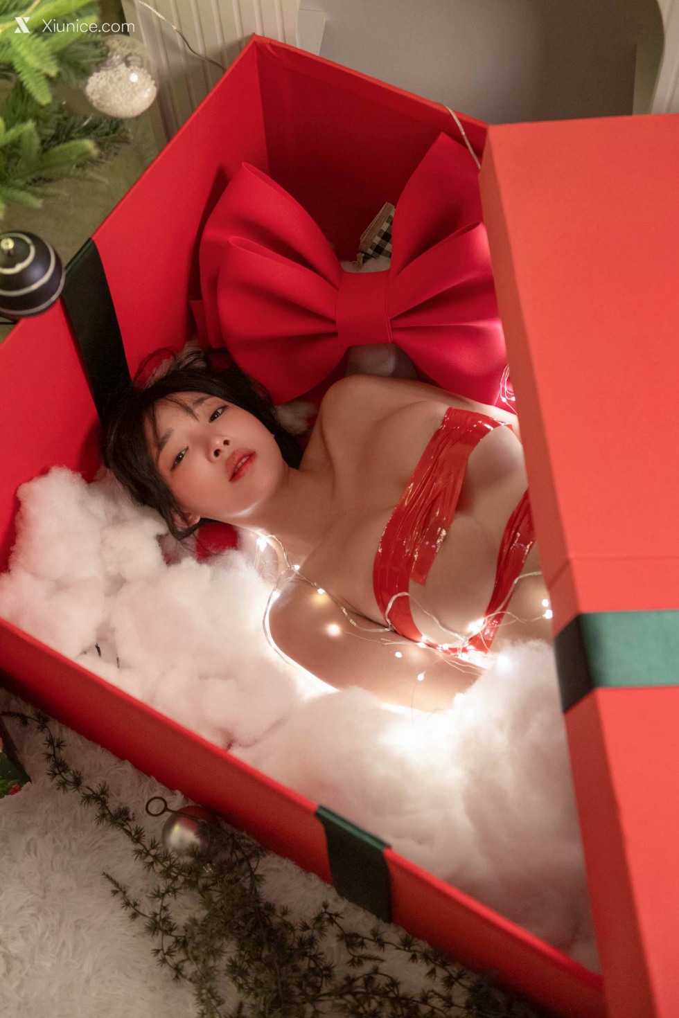 Kang-In-kyung-xiunice.com-IKOF-4-55.jpg