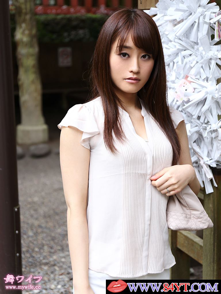 Ayane 1-4.jpg