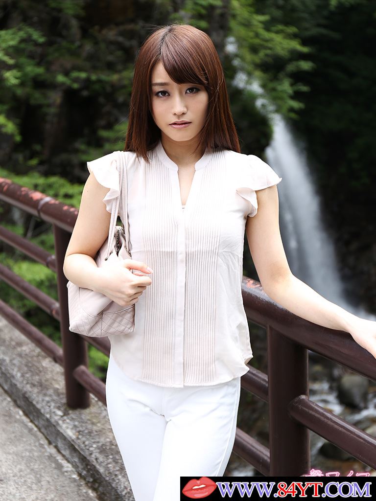 Ayane 1-1.jpg